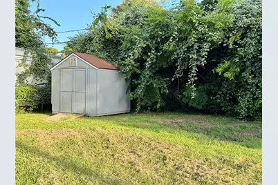 503 McKee Street, Clute, TX 77531 - Photo 14