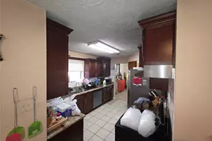 11611 Sagevale Ln, Houston, TX 77089 - Photo 6