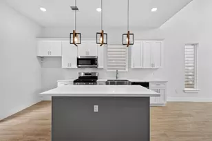1063 Ferguson Way, Houston, TX 77088 - Photo 22