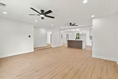 3931 Tiffany Drive, Houston, TX 77045 - Photo 6