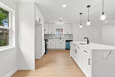 3931 Tiffany Drive, Houston, TX 77045 - Photo 10