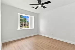 3931 Tiffany Dr, Houston, TX 77045 - Photo 16