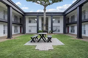 2815 Greenridge Dr, Houston, TX 77057 - Photo 14