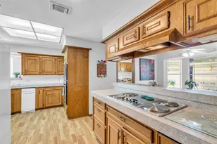 18303 Aldermoor Dr, Spring, TX 77388 - Photo 6