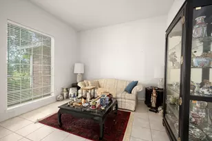 3903 Crystal Lake Circle S, Pearland, TX 77584 - Photo 6