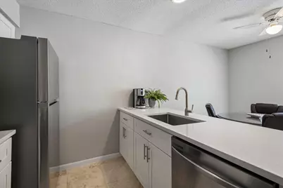 17810 Kings Park Lane #31, Houston, TX 77058 - Photo 6