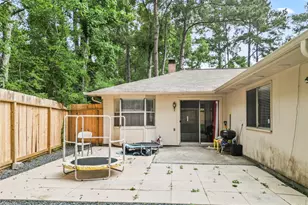 1 E Woodtimber Ct, Spring, TX 77381 - Photo 14