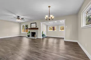 1810 N Red Cedar Cir, The Woodlands, TX 77380 - Photo 12