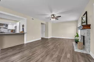 1810 N Red Cedar Cir, The Woodlands, TX 77380 - Photo 16