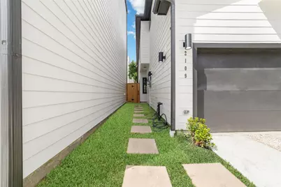 2109 Holman Street, Houston, TX 77004 - Photo 4