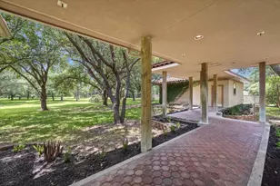 5400 W Bayshore Dr, Bacliff, TX 77518 - Photo 34