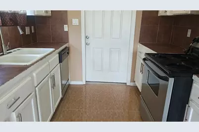 15434 Indian Woods Drive, Houston, TX 77489 - Photo 4