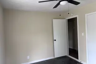 7918 Woodlyn Rd, Houston, TX 77028 - Photo 12