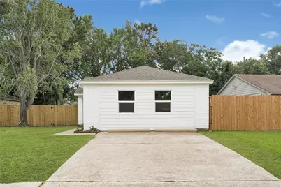 5314 Gayla Lane, Baytown, TX 77521 - Photo 2