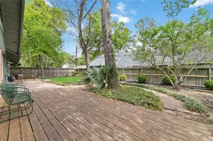 1626 Conrad Sauer Dr, Houston, TX 77043 - Photo 36