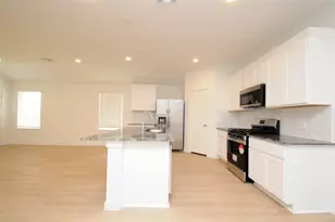 1410 Island Grove Dr, Iowa Colony, TX 77583 - Photo 38