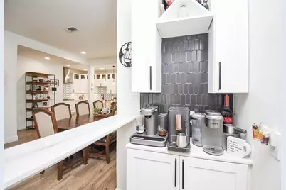 624 N Eldridge Parkway #12, Houston, TX 77079 - Photo 10