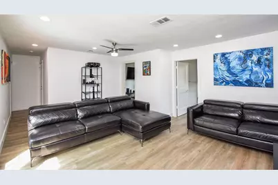 624 N Eldridge Parkway #12, Houston, TX 77079 - Photo 38