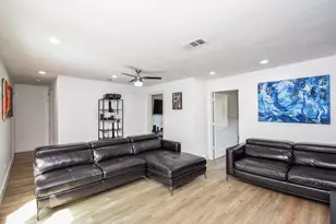 624 N Eldridge Pkwy, Houston, TX 77079 - Photo 38