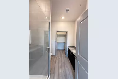 11604 Stonehollow Dr #S1, Austin, TX 78758 - Photo 6