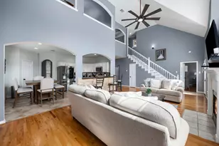 16315 Scotch Hollow Ln, Houston, TX 77083 - Photo 10