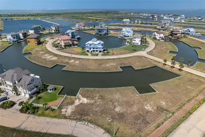 1 Fleming, Hitchcock, TX 77563 - Photo 10