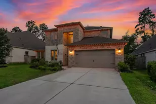 219 Sunrise Canvas Dr, Conroe, TX 77318 - Photo 2