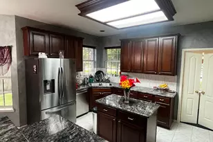 4508 Park Shadow Dr, Baytown, TX 77521 - Photo 12