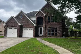 4508 Park Shadow Dr, Baytown, TX 77521 - Photo 1