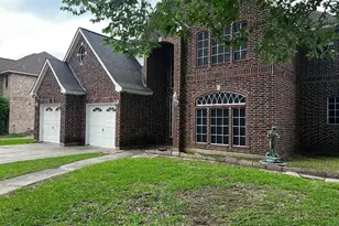 4508 Park Shadow Dr, Baytown, TX 77521 - Photo 2