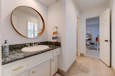 407 Southchester Lane, Houston, TX 77079 - Photo 24