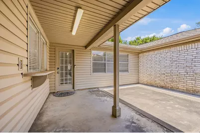 12107 Brighton Lane, Stafford, TX 77477 - Photo 10