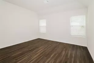 1048 Burkes Rdg Trl, Conroe, TX 77301 - Photo 10