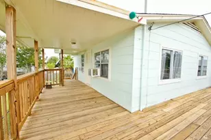 1112 7th St, San Leon, TX 77539 - Photo 2