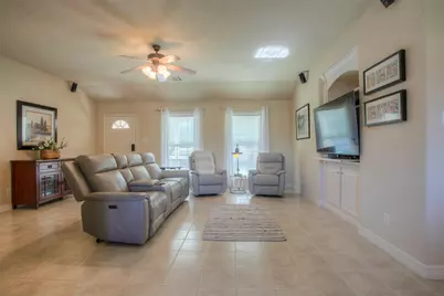 824 Cherry Hills Drive, Huntsville, TX 77340 - Photo 6