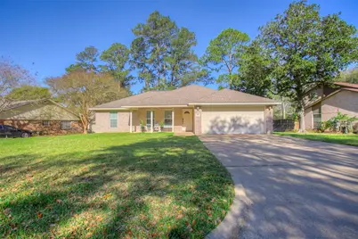 824 Cherry Hills Drive, Huntsville, TX 77340 - Photo 2