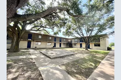 201 S Kaysie Street #3, Angleton, TX 77515 - Photo 1