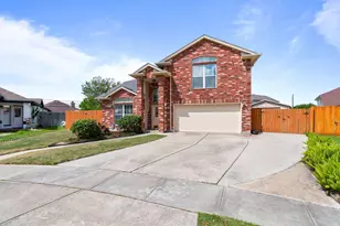 3921 Esquire Dr, Corpus Christi, TX 78414 - Photo 4