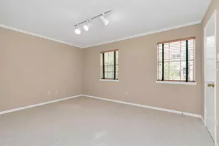 3934 Roseland St, Houston, TX 77006 - Photo 20