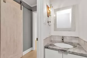 3934 Roseland St, Houston, TX 77006 - Photo 24