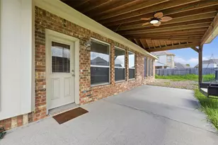 9518 Franklin Dr, Mont Belvieu, TX 77523 - Photo 24