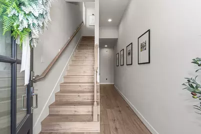 816 Sienna Palm Lane, Houston, TX 77008 - Photo 2