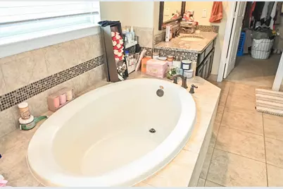 13514 Mooring Pointe Drive, Pearland, TX 77584 - Photo 12