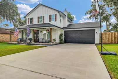 229 Montclaire Drive, West Columbia, TX 77486 - Photo 2