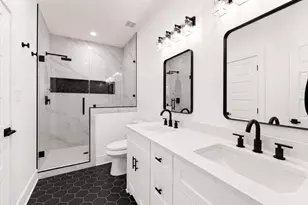 9210 Caddo Rd, Houston, TX 77078 - Photo 6