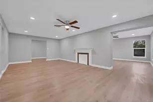 1930 Ave P, Huntsville, TX 77340 - Photo 12