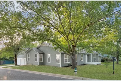 1930 Avenue P, Huntsville, TX 77340 - Photo 1