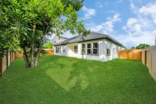 7430 Avenue E, Beasley, TX 77417 - Photo 12