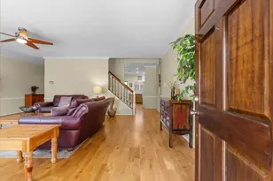 2242 Gemini St, Houston, TX 77058 - Photo 2