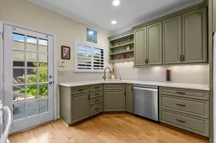 2242 Gemini St, Houston, TX 77058 - Photo 14